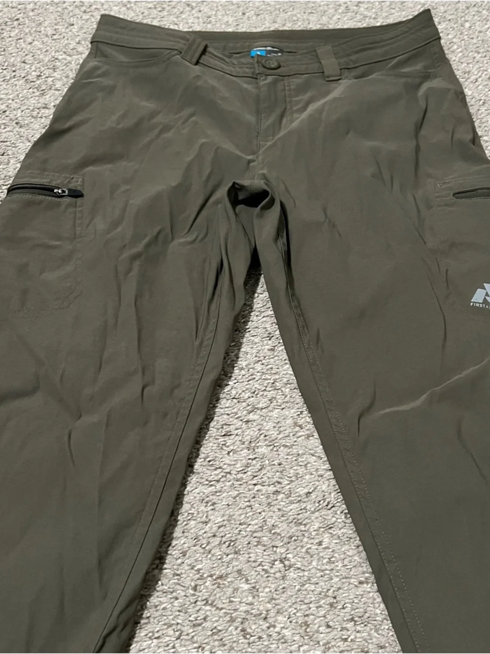 Eddie Bauer Women’s Nylon Blend Olive First Ascent Cargo Hiking Pants Sz 10 - Picture 2 of 13